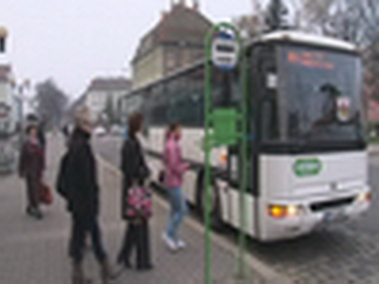 Autobusové spojení Bohumín-Ostrava - przedstawić wideo