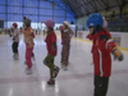Škola bruslení Bospor - zobrazit video