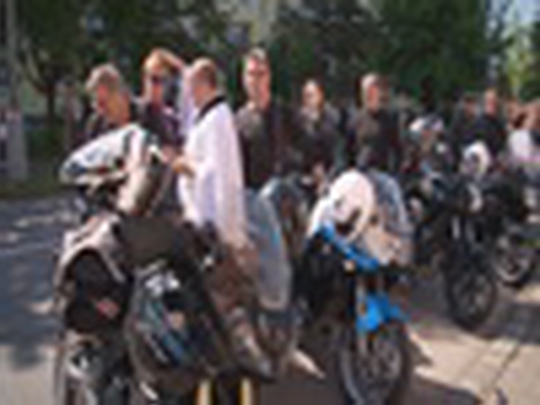 Požehnání motorkářům 2016 - zobrazit video