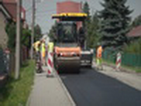 Vozovka v ul. ČSA a v ul. Slezská - zobrazit video