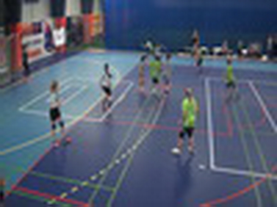 Házenkářský desetiboj - zobrazit video