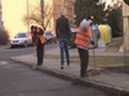 Veřejná služba nezaměstnaných - show video
