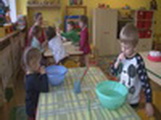 Dechová cvičení dětem prospívají - show video