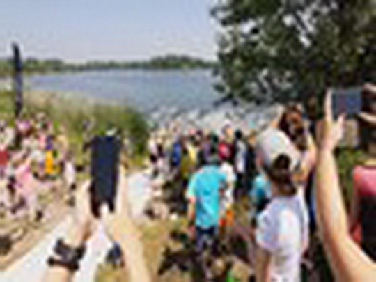 Ocelácký triatlon podruhé u Vrbického jezera - zobrazit video