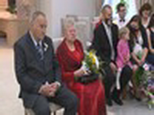 Diamantová svatba manželů Frödových - zobrazit video