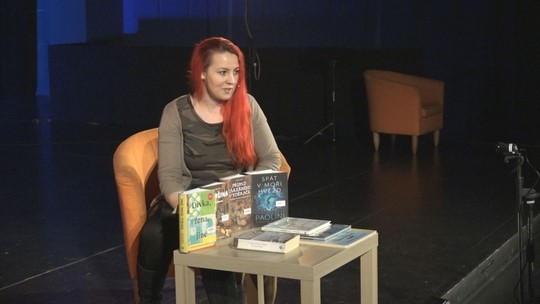 Knihovna natáčí videotipy s knižními novinkami - zobrazit video