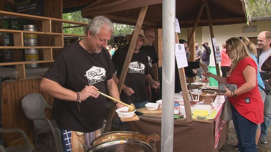 Gulášfest v Šunychlu nabídl šesté pokračování - zobrazit video