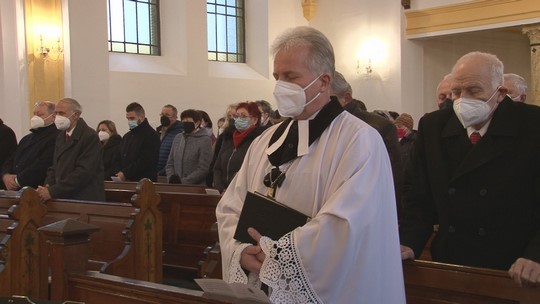 Opravený evangelický kostel otevřeli bohoslužbou - show video