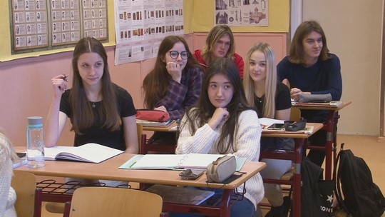 Gymnázium Františka Živného před přijímačkami - show video
