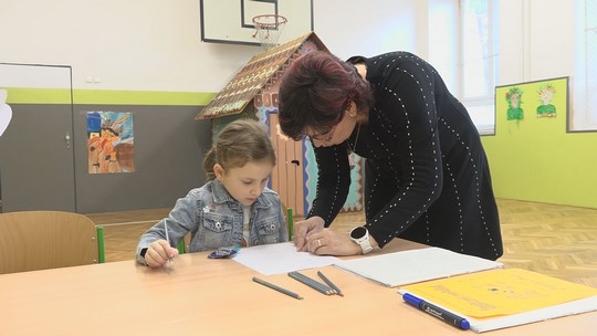 Zápisy do prvních tříd, hravě a interaktivně - przedstawić wideo