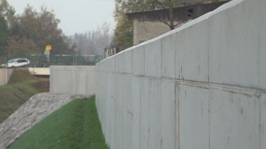 Tlak Bohumína zabral, peníze pro hráz v Pudlově budou - show video