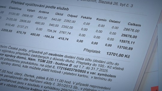 Ve vyúčtování lidem vrátí desítky milionů korun - zobrazit video