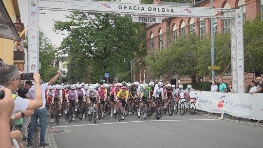 Cyklistická Gracia Orlová podruhé v Bohumíně - zobrazit video