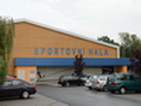 Bohumínské sportovní centrum BOSPOR - Sportovní hala - výstavba - przedstawić wideo